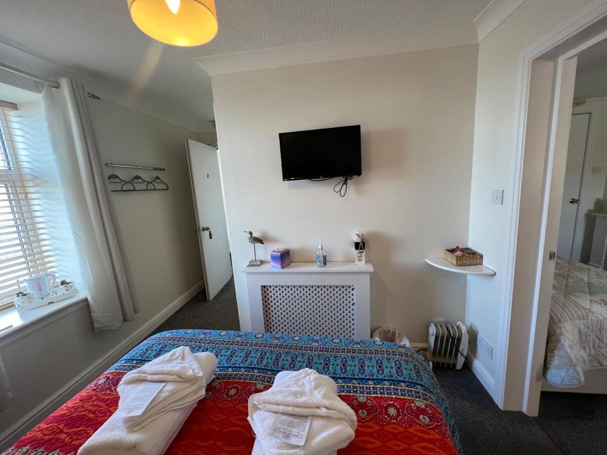 Anchor Hotel Johnshaven Екстериор снимка