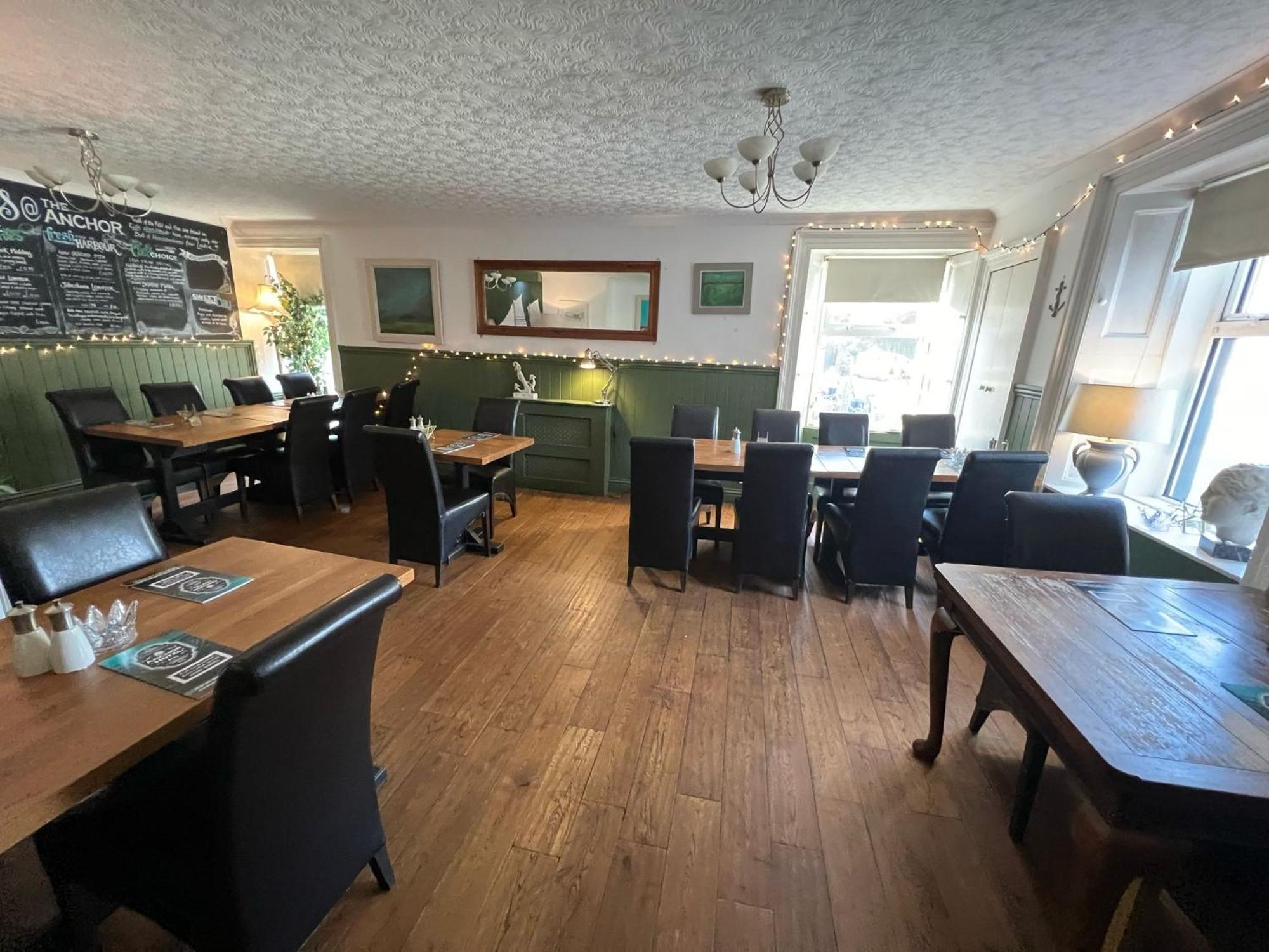 Anchor Hotel Johnshaven Екстериор снимка